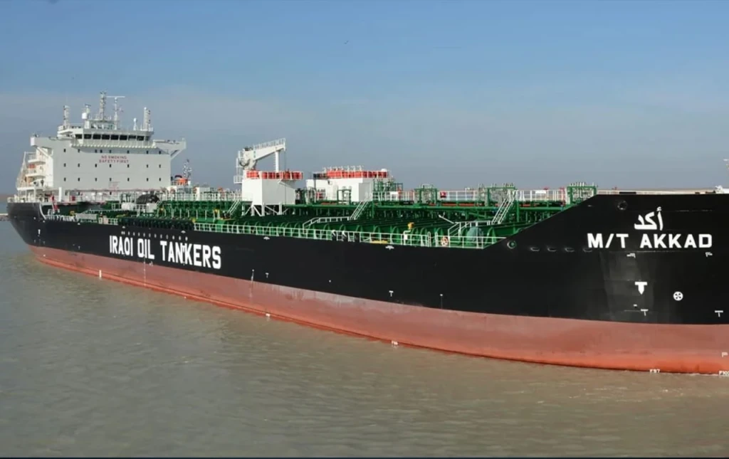 Umm Kasr’da petrol tankeri resife çarptı