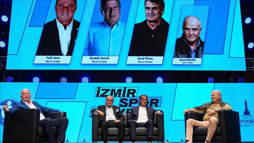 İzmir Spor Zirvesi'nde