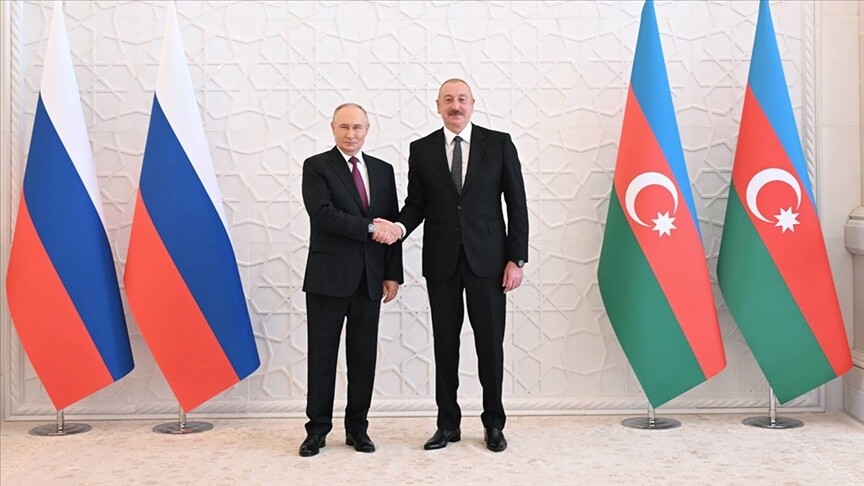 Putin ve Aliyev telefonda görüştü