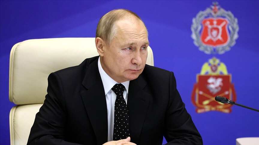 Putin, Rusya'nın Yeni START'taki katılımının askıya alındığını açıkladı: