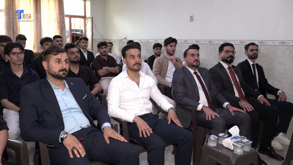 Musul’da Türkmen gençlere liderlik semineri verildi