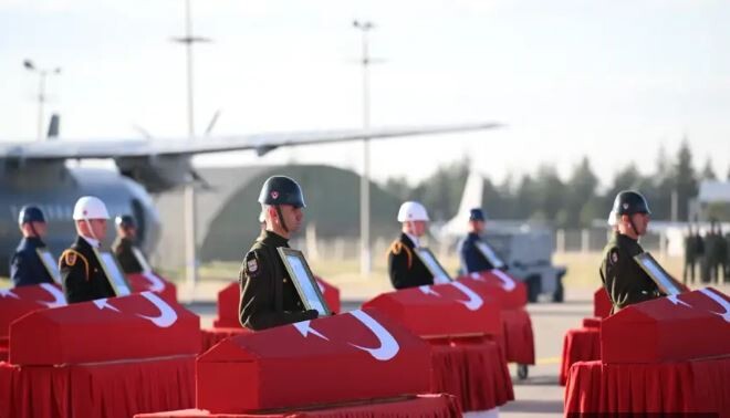 Türkiye şehitlerini uğurladı