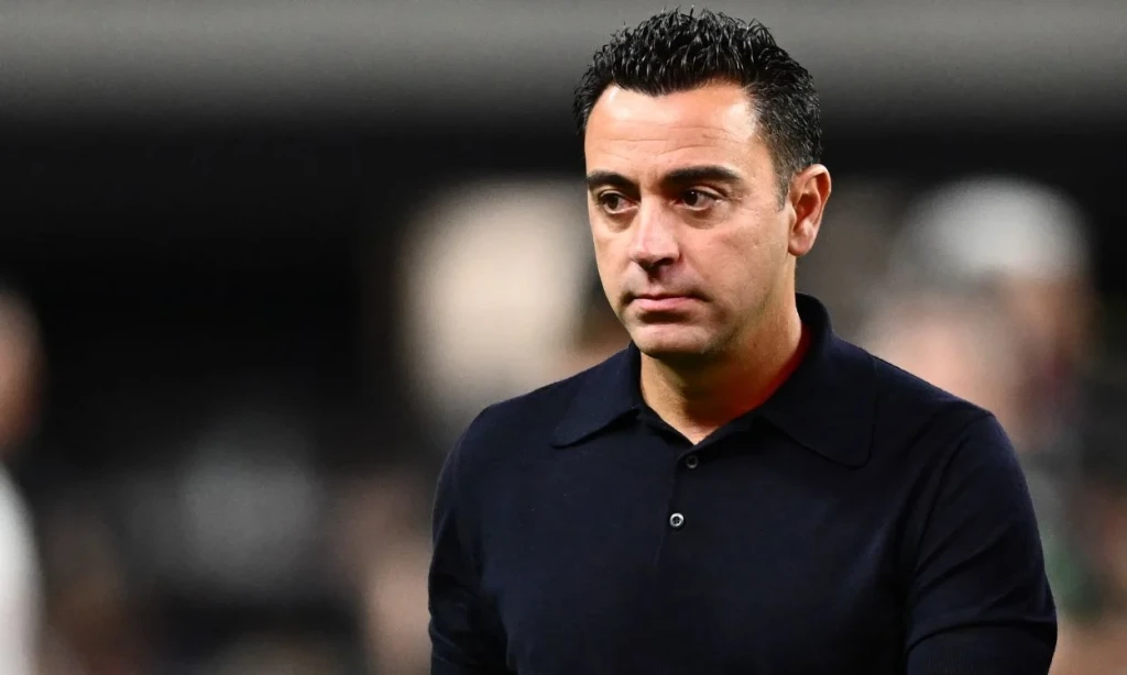 Xavi Hernandez bir yıl daha Barcelona'da kalma kararı aldı